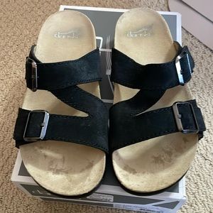 Dansko - Dayna Black - Size 38/8 - Like New, worn once